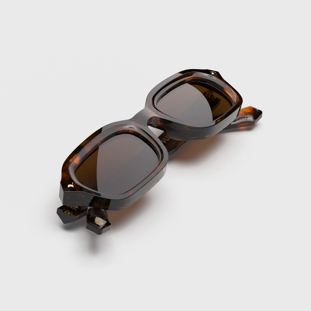 FUTURE CLASSIC 102 'COGNAC'