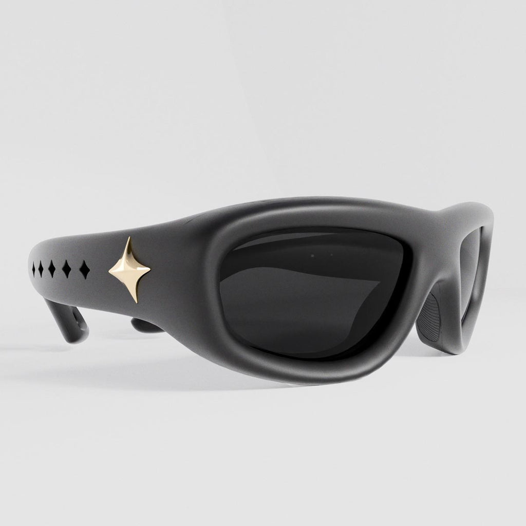 FOM 001 'MATTER BLACK'