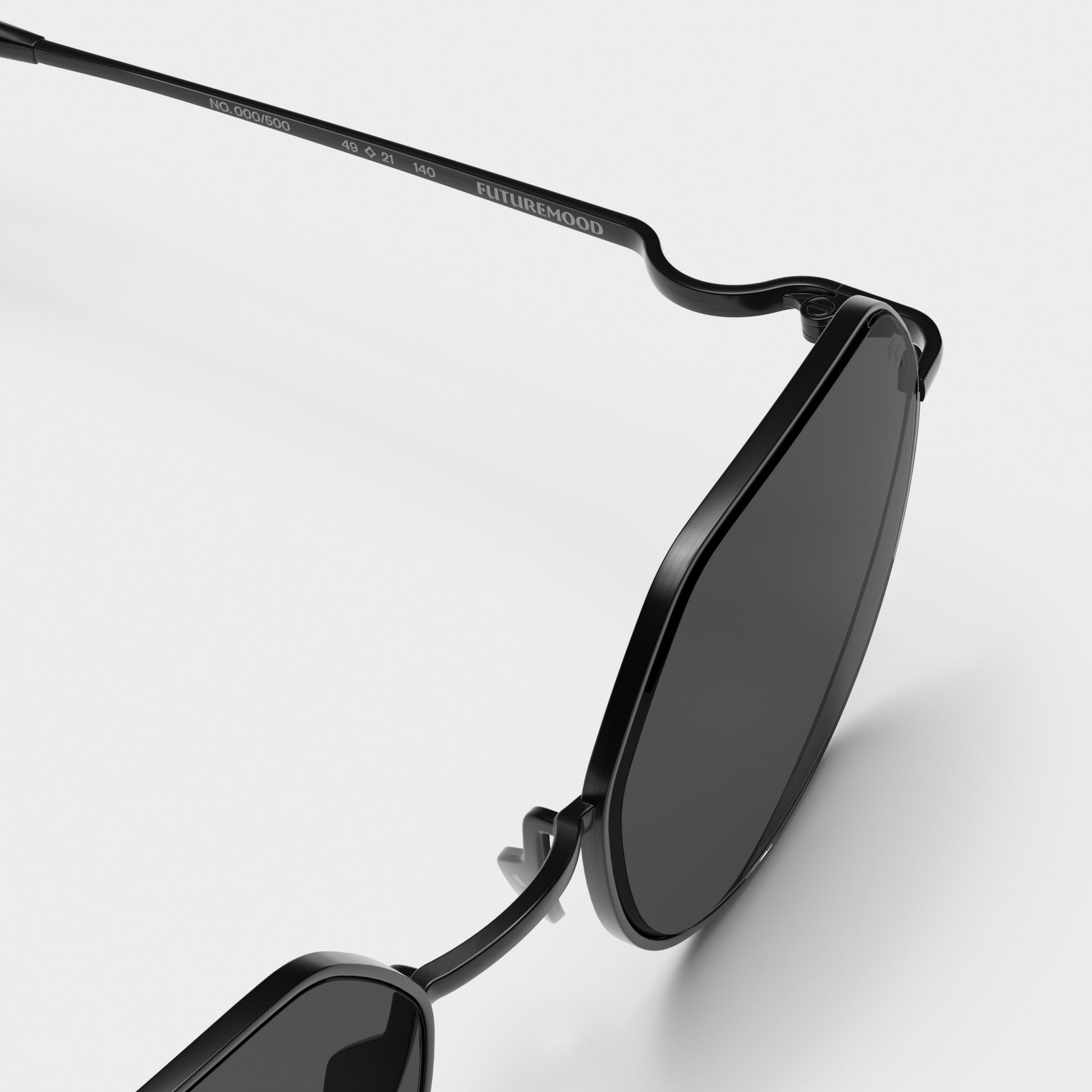 LIGHTANIUM-001 'STARGA'